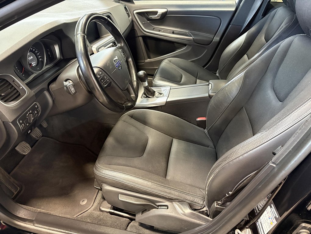 Volvo V60 1.6 D2 