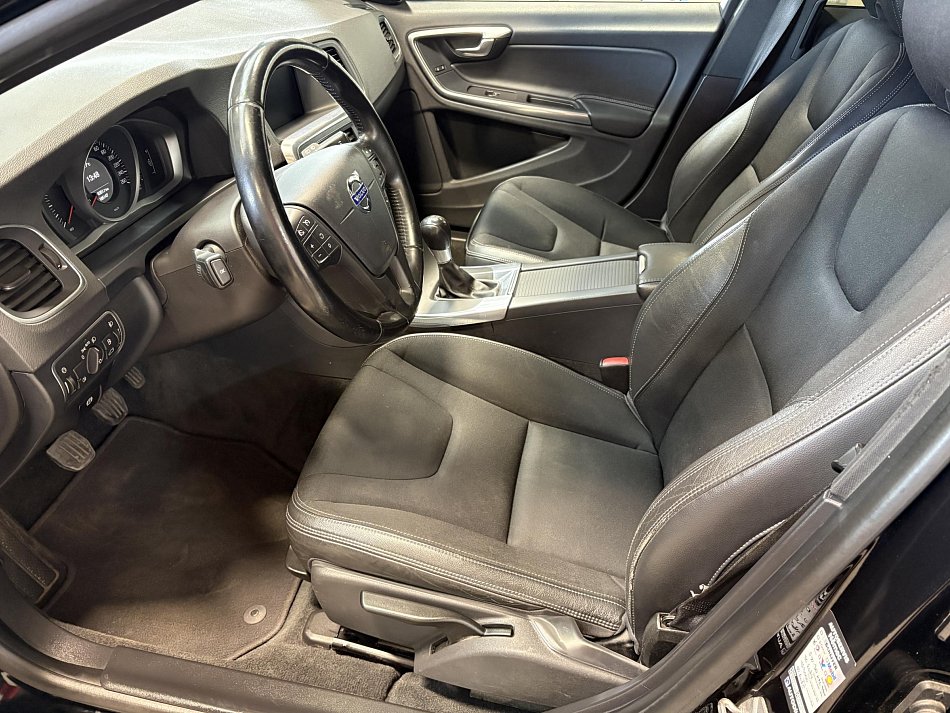 Volvo V60 1.6 D2 