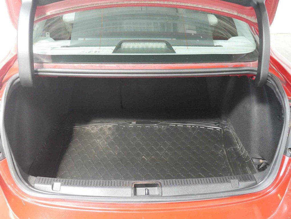 Renault Fluence 1.6 i 