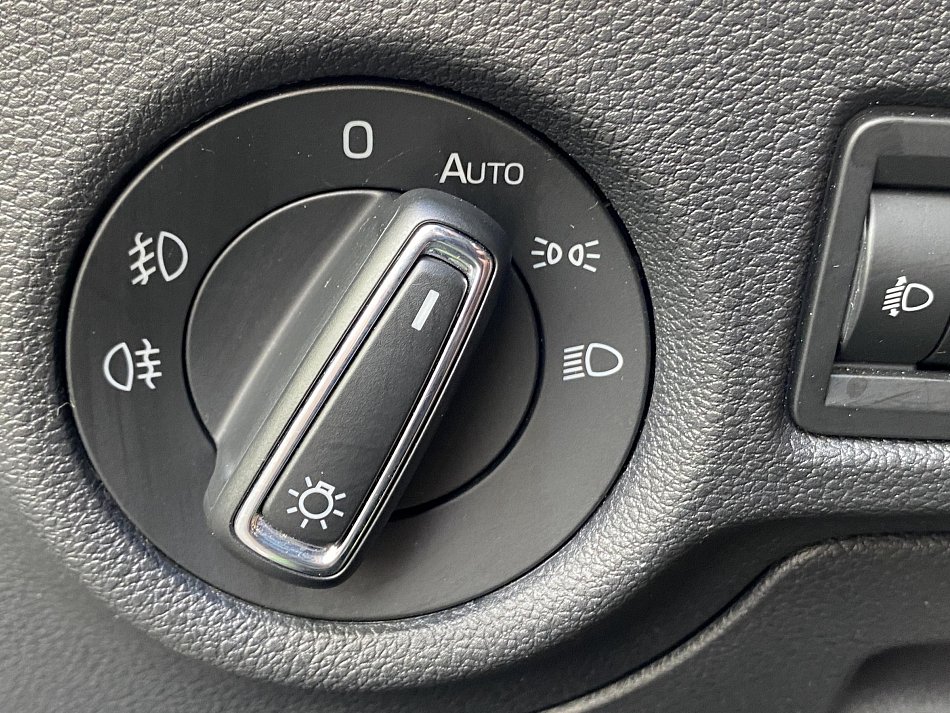 Škoda Scala 1.0 TGi Ambition