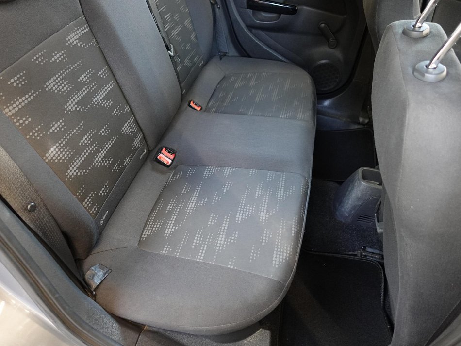 Opel Corsa 1.2i 