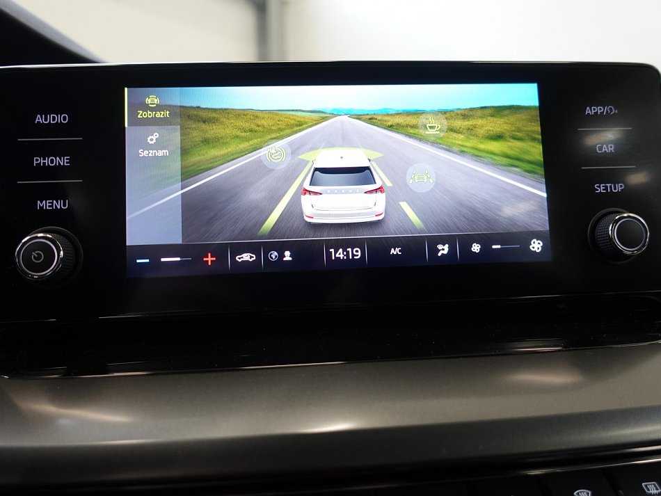 Škoda Octavia IV 2.0 TDi 