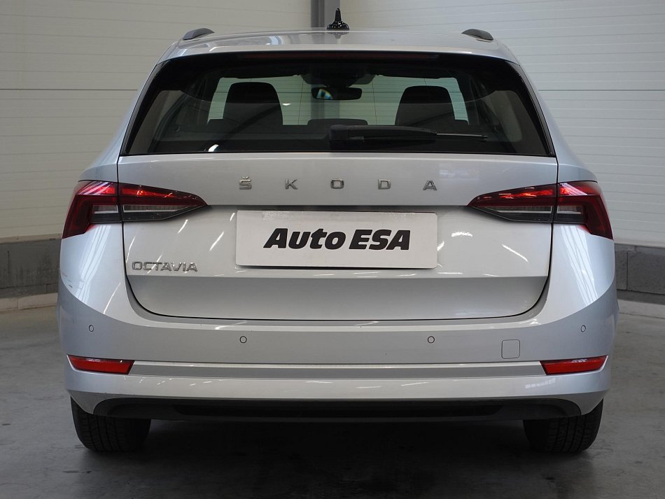 Škoda Octavia IV 2.0 TDi 