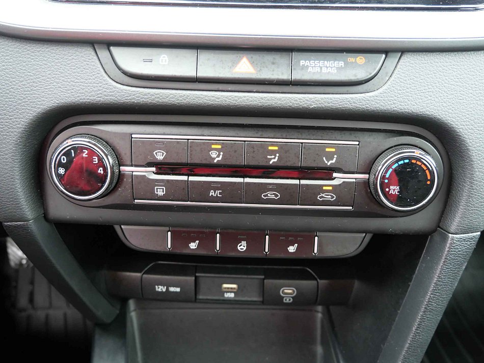 Kia Ceed 1.5 TGDi 