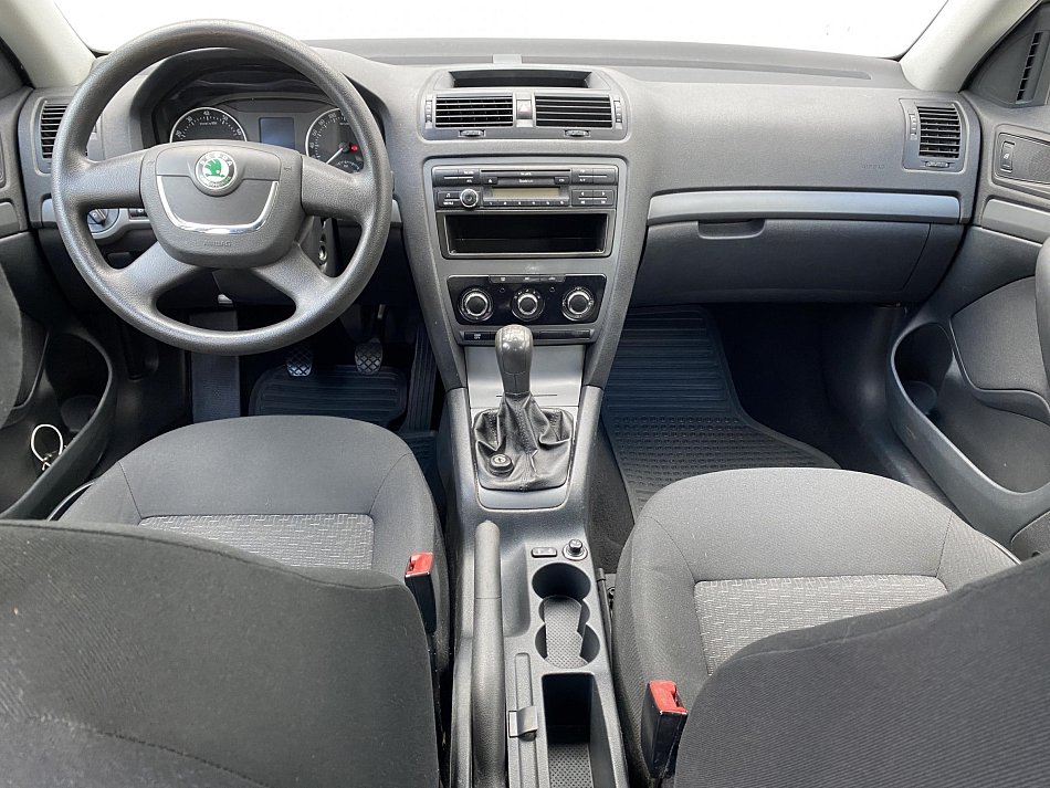 Škoda Octavia II 1.6MPi 