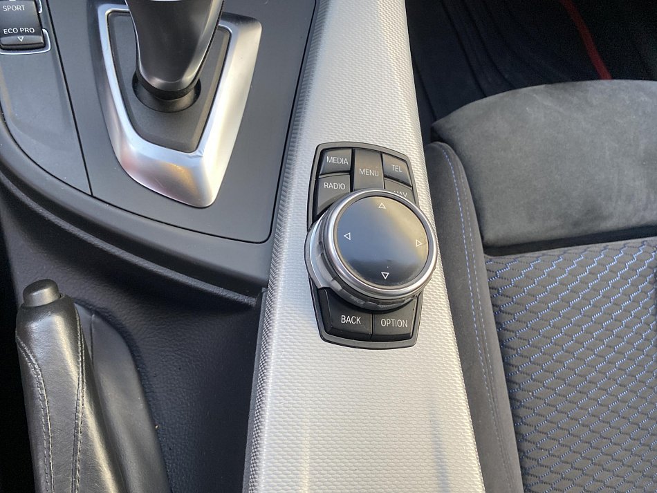 BMW Řada 3 2.0D  320d xDrive