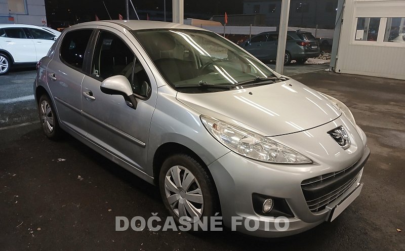Peugeot 207 1.4i 