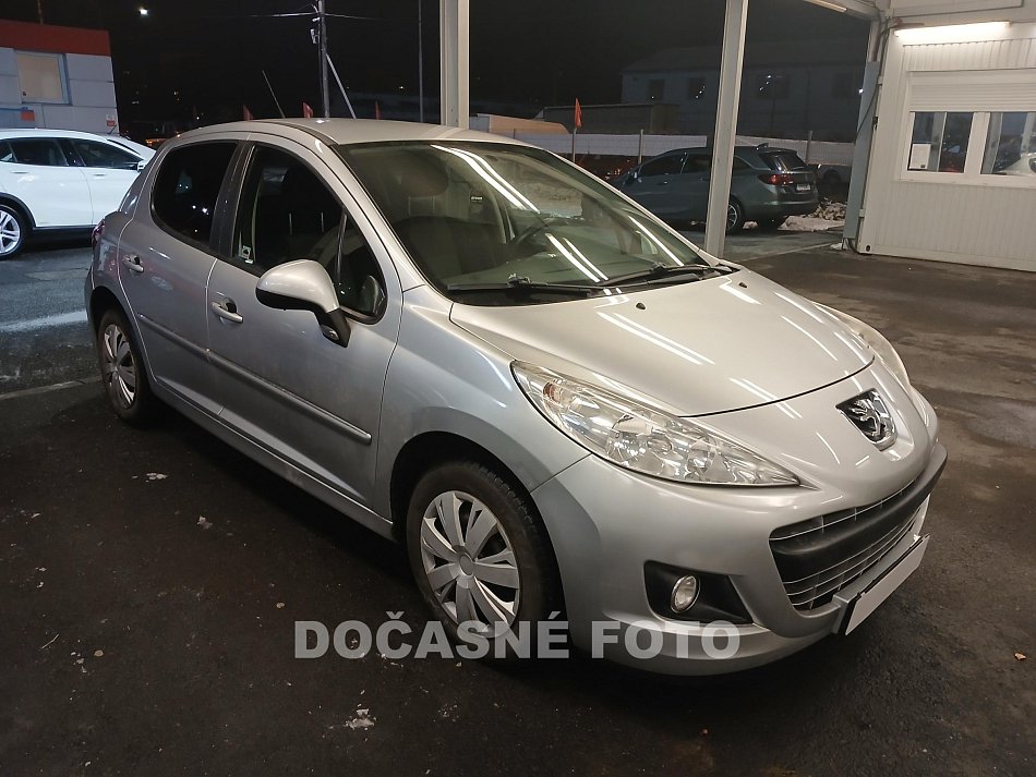 Peugeot 207 1.4i 