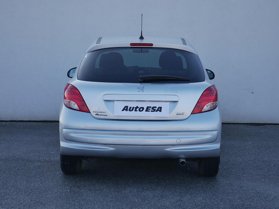 Peugeot 207 1.4i 