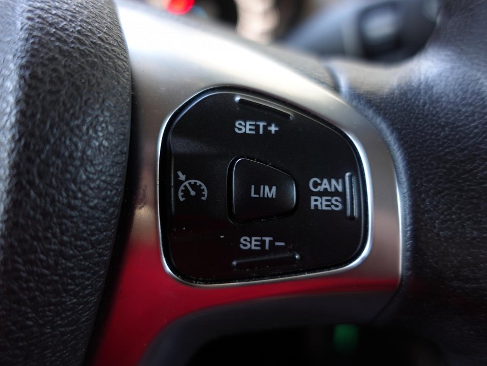 Ford Tourneo Courier 1.5TDCi Trend