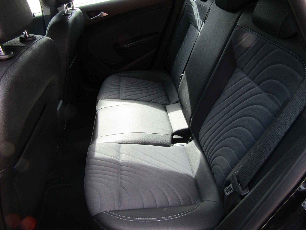 Opel Astra 2.0CDTi 
