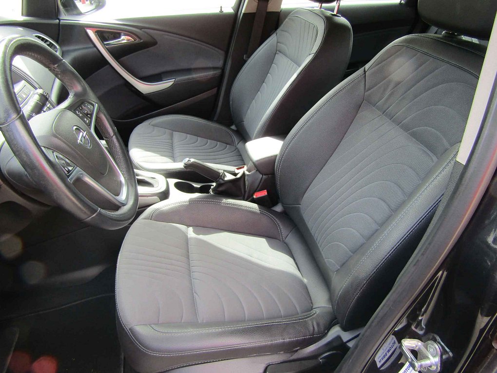 Opel Astra 2.0CDTi 
