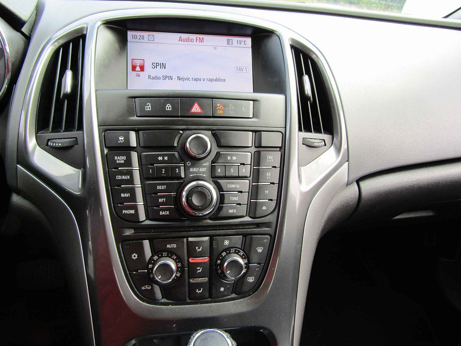 Opel Astra 2.0CDTi 