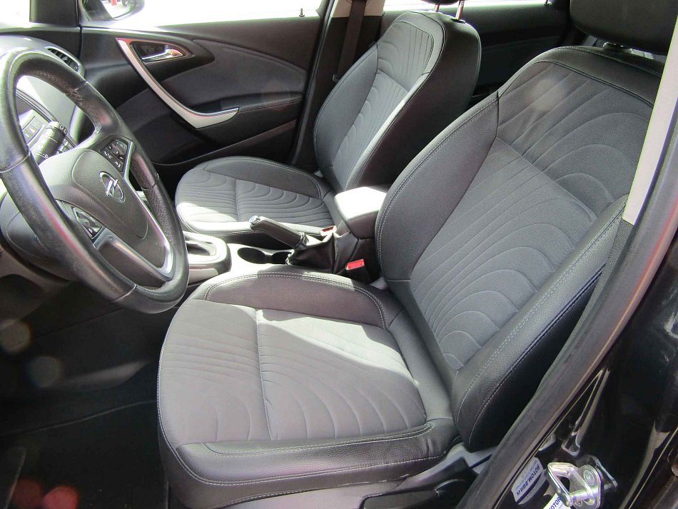 Opel Astra 2.0CDTi 