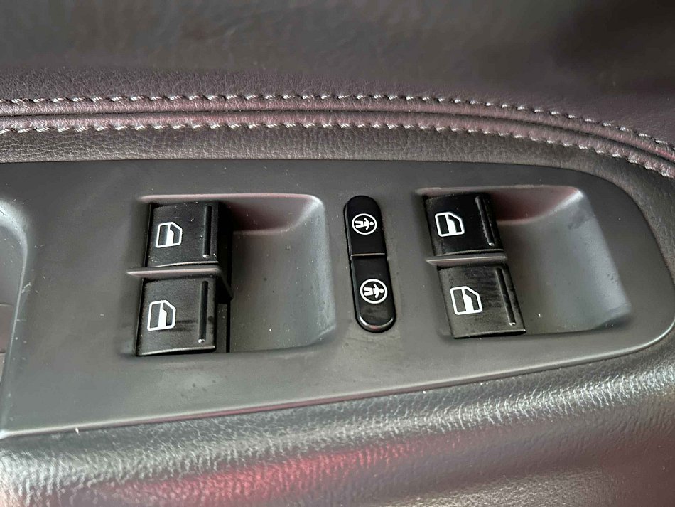 Volkswagen Touareg 3.0TDi  4x4
