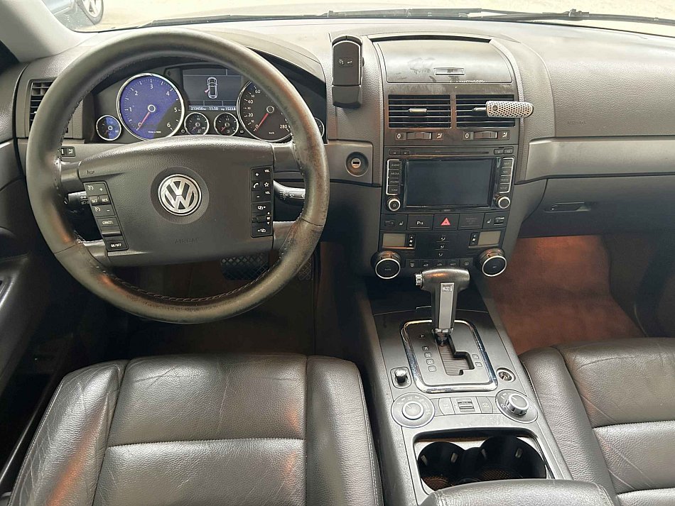 Volkswagen Touareg 3.0TDi  4x4