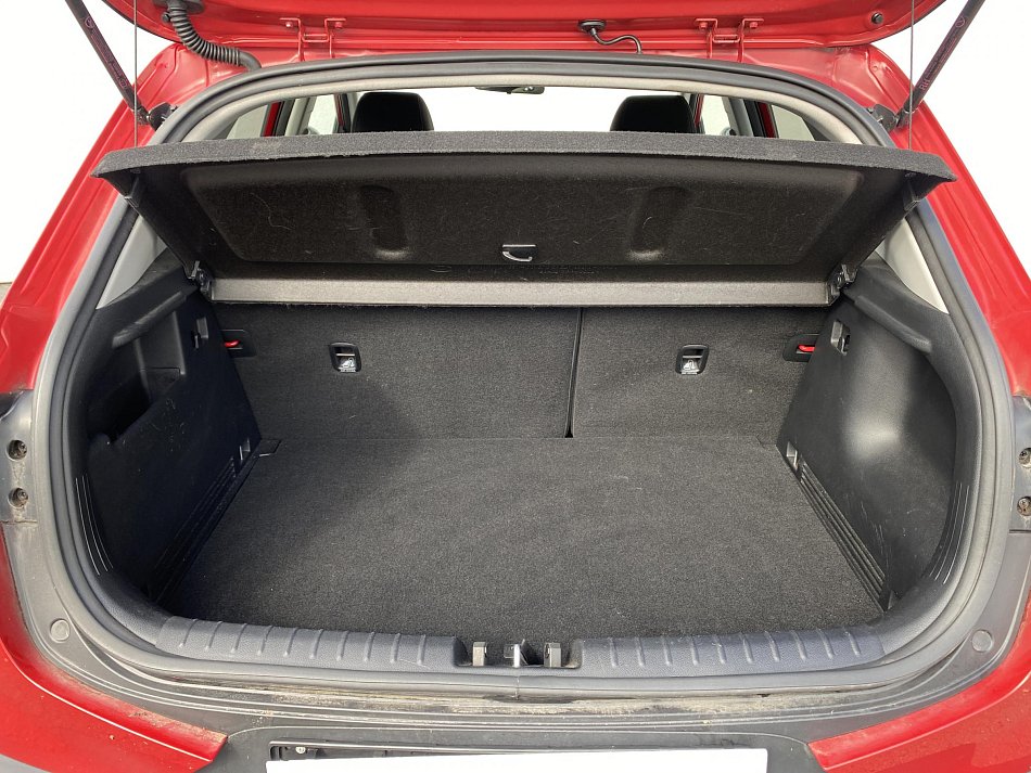 Kia Stonic 1.4i 