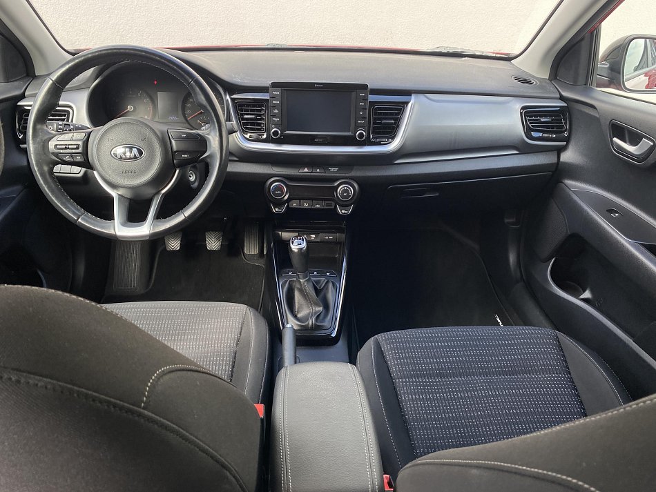 Kia Stonic 1.4i 