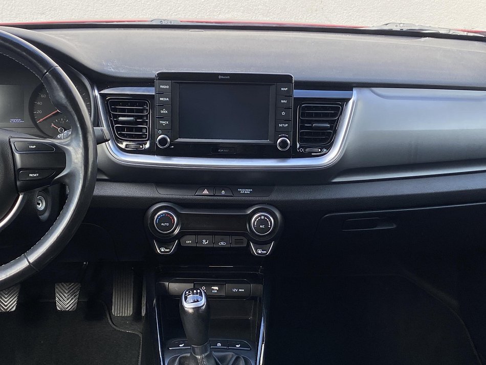 Kia Stonic 1.4i 