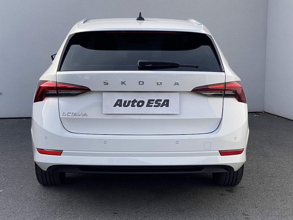 Škoda Octavia IV 1.5 TSi Style
