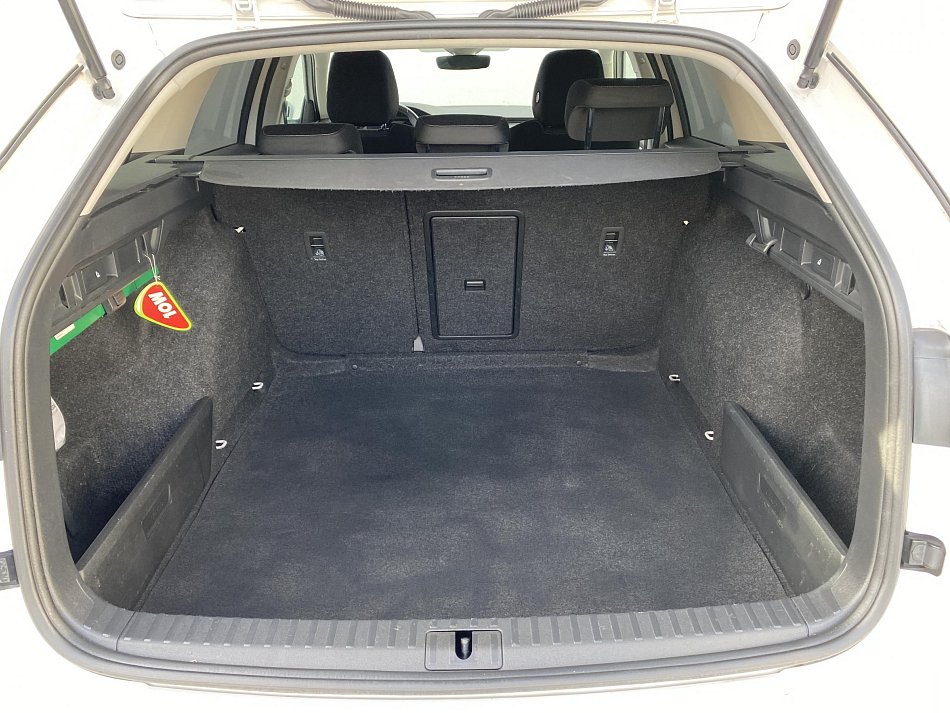 Škoda Octavia IV 1.5 TSi Style