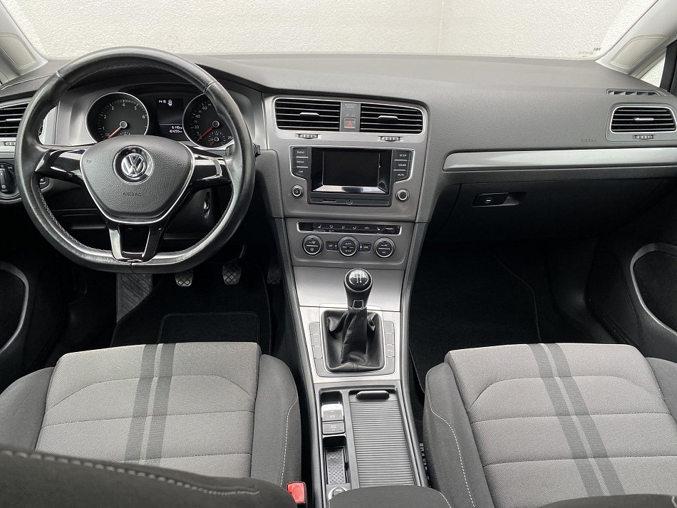 Volkswagen Golf 1.2 TSI 
