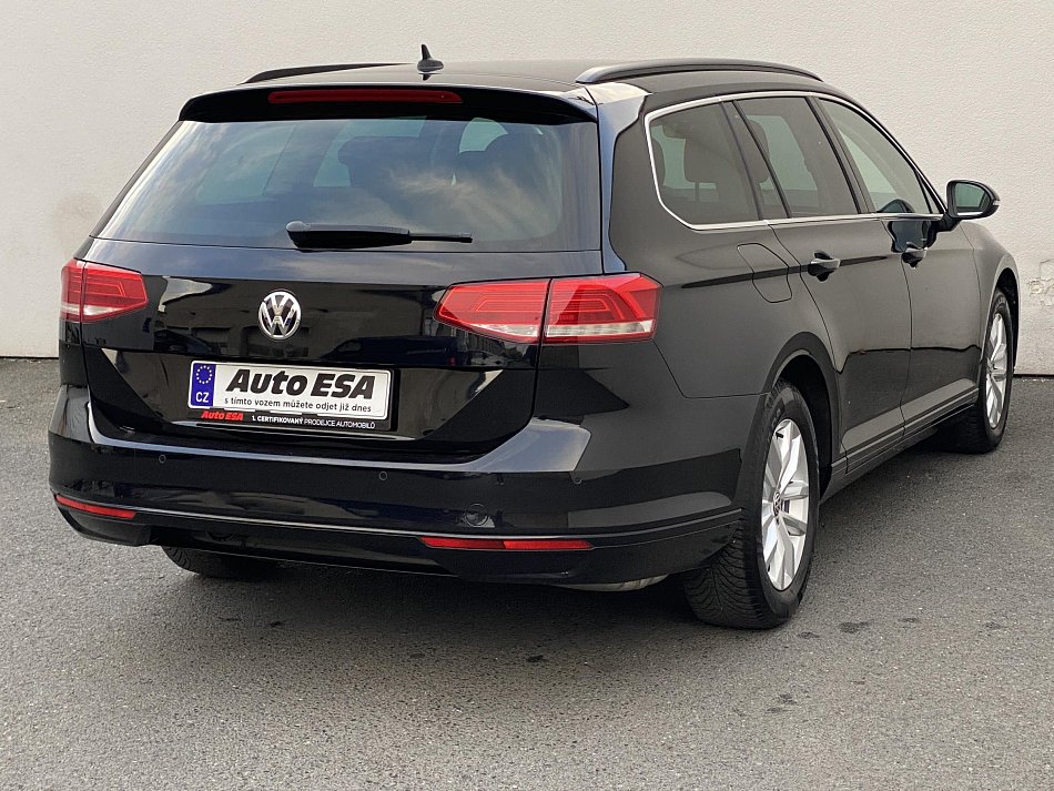 Volkswagen Passat 1.5 TSi Comfortline