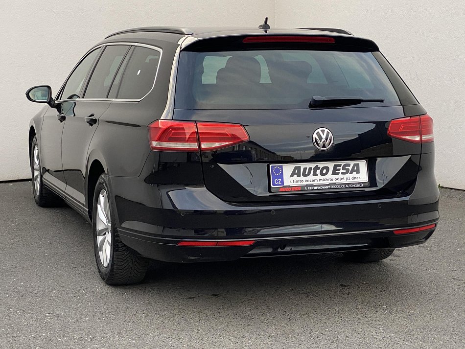 Volkswagen Passat 1.5 TSi Comfortline