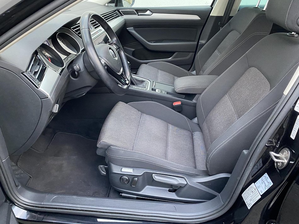 Volkswagen Passat 1.5 TSi Comfortline