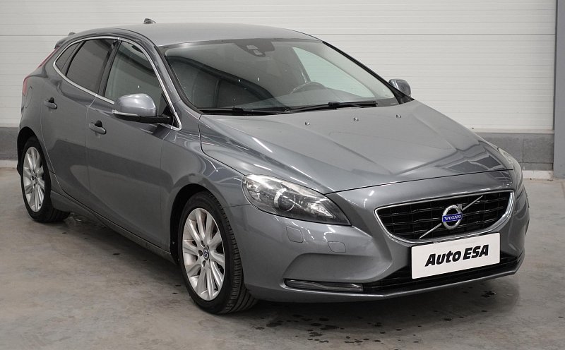 Volvo V40 1.6D 