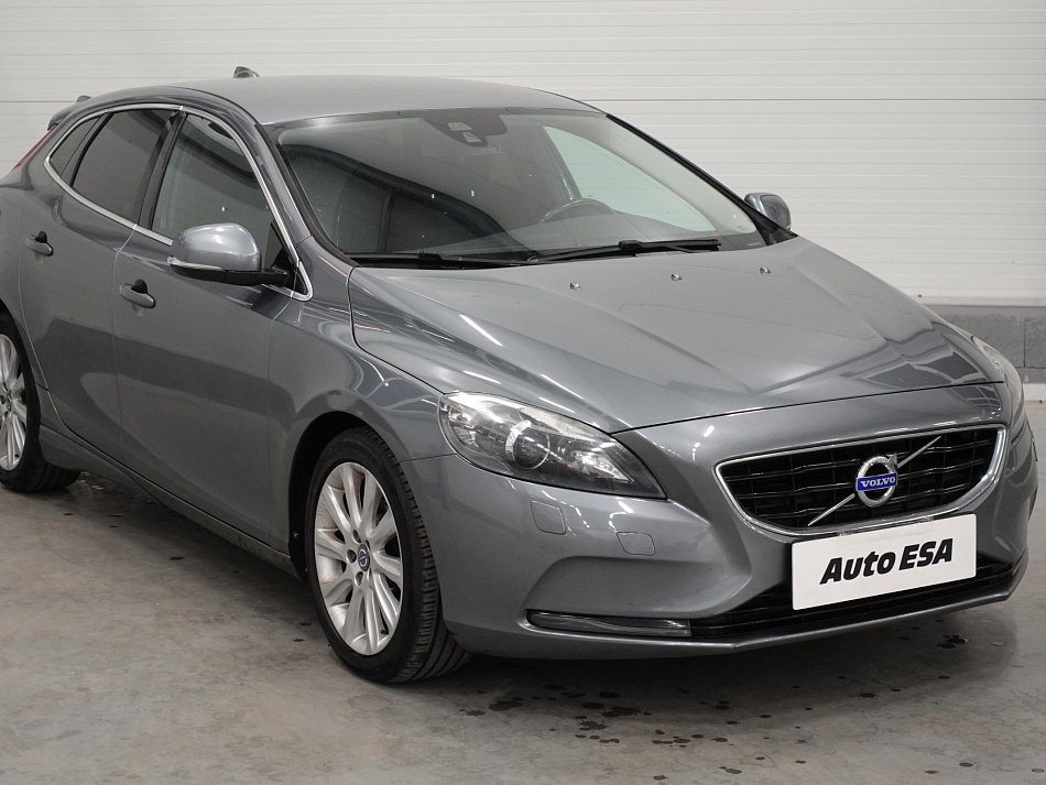 Volvo V40 1.6D 