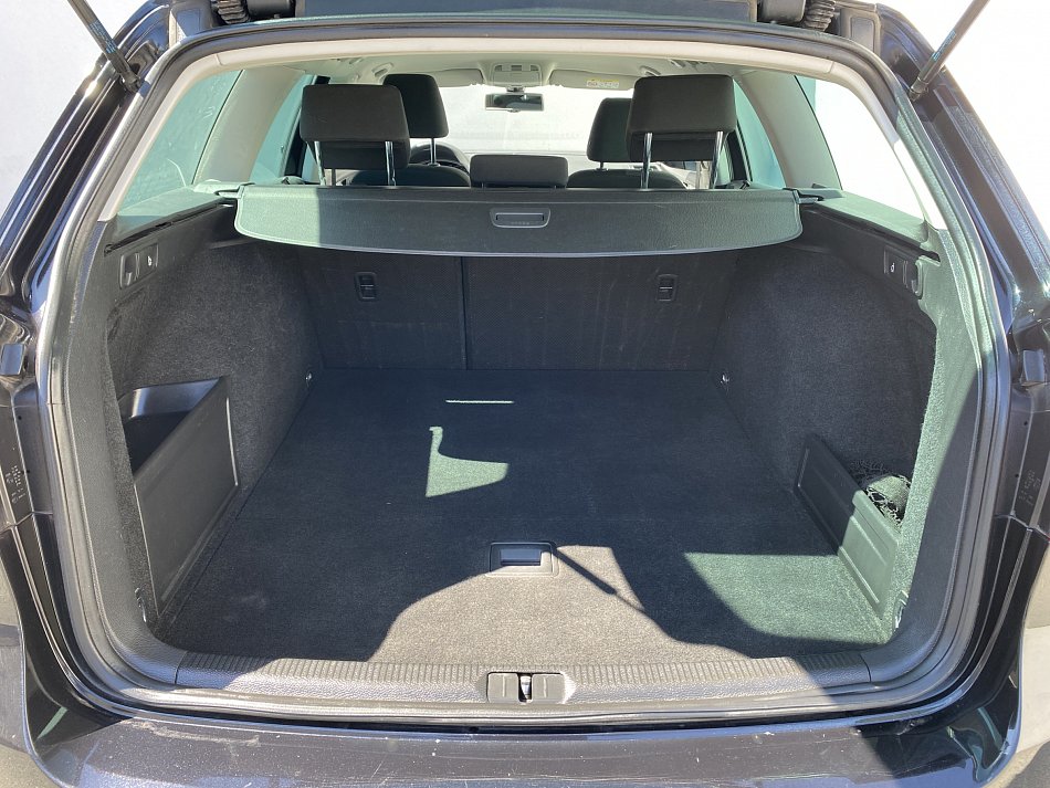 Volkswagen Passat 1.6 TDi 