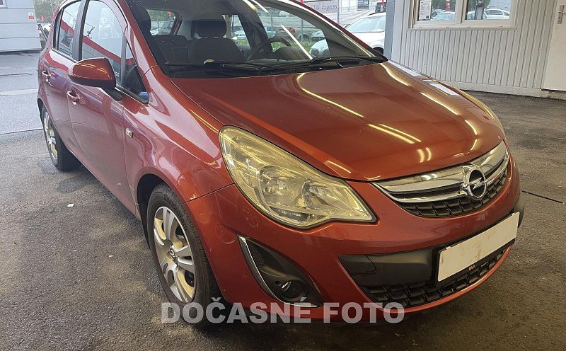 Opel Corsa 1.2i 