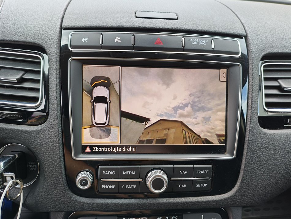 Volkswagen Touareg 3.0 TDi V6 