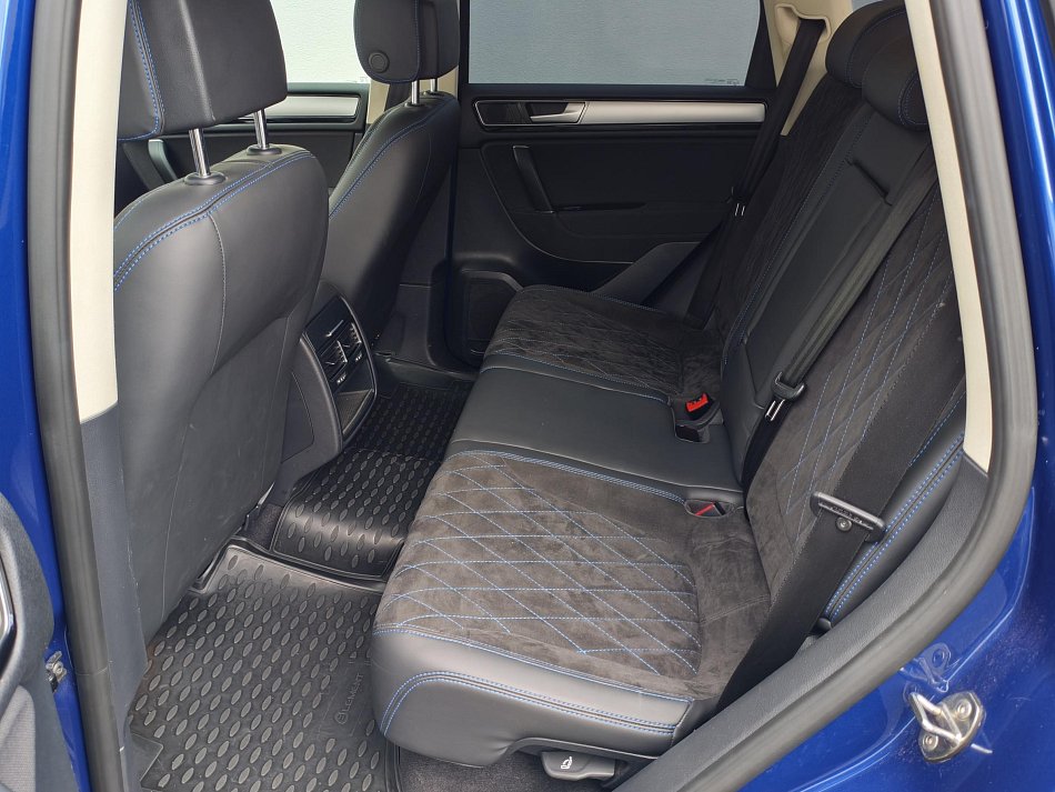 Volkswagen Touareg 3.0 TDi V6 