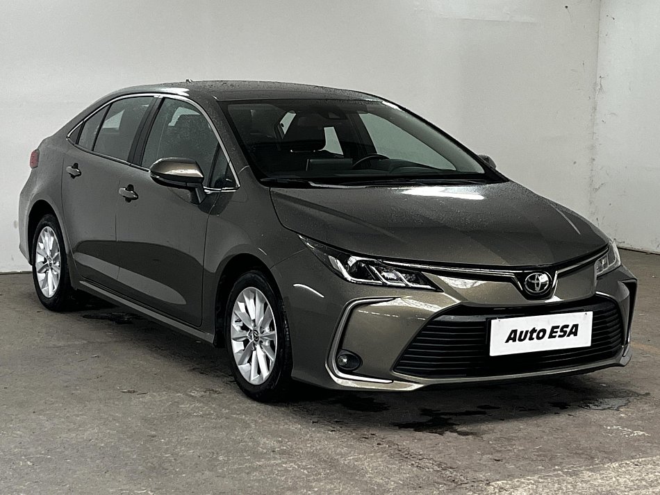 Toyota Corolla 1.5i 