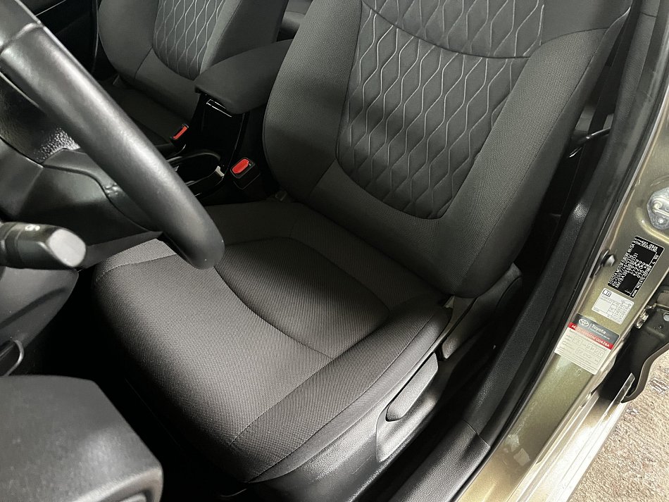 Toyota Corolla 1.5i 