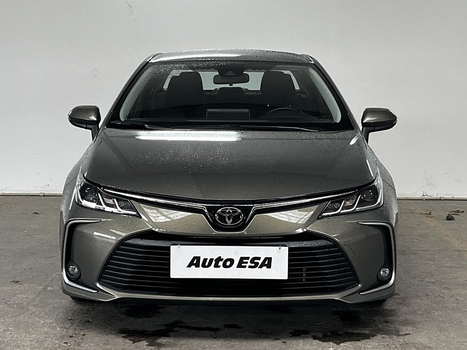 Toyota Corolla 1.5i 