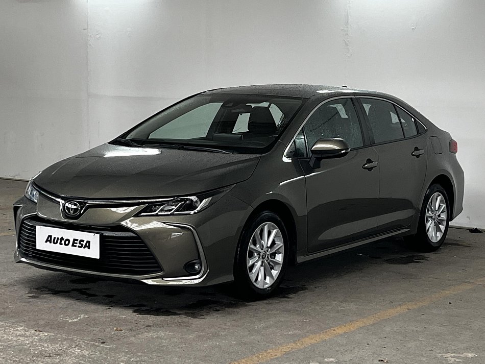 Toyota Corolla 1.5i 