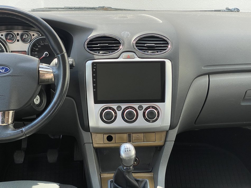 Ford Focus 1.6 16V Trend