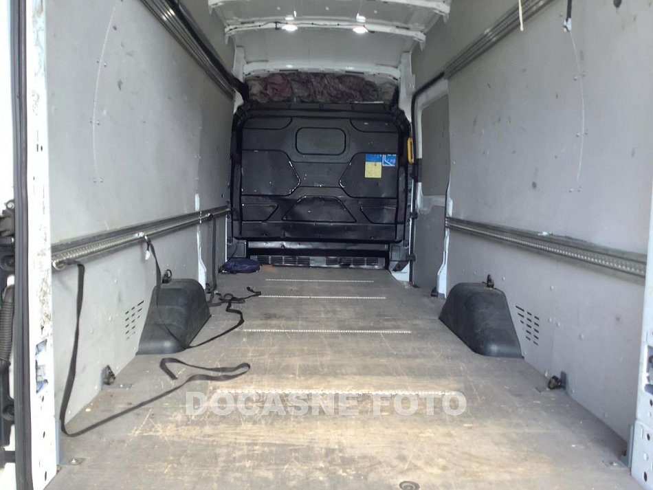 Ford Transit 2.0TDCi Trend L4H3 JUMBO