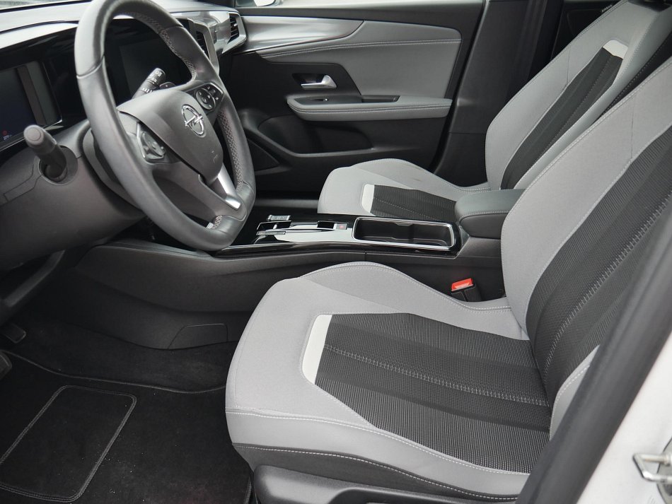 Opel Mokka 1.2T Elegance