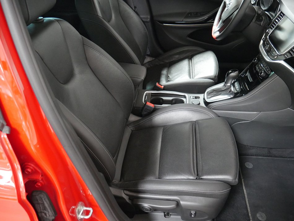 Opel Astra 1.6 CDTi 