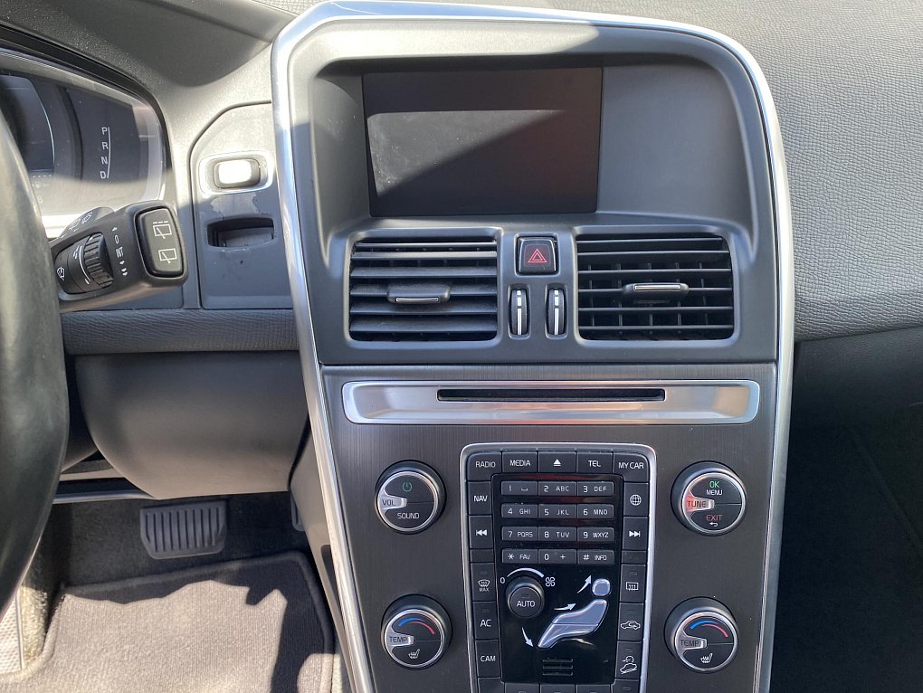 Volvo XC60 2.4D5 Summum AWD