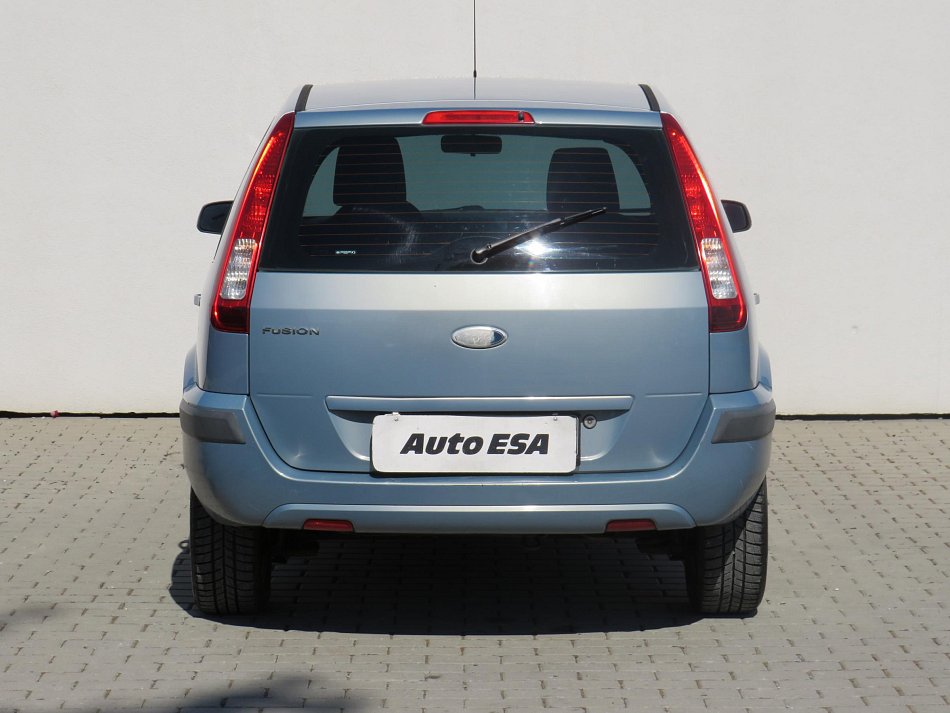 Ford Fusion 1.4i 