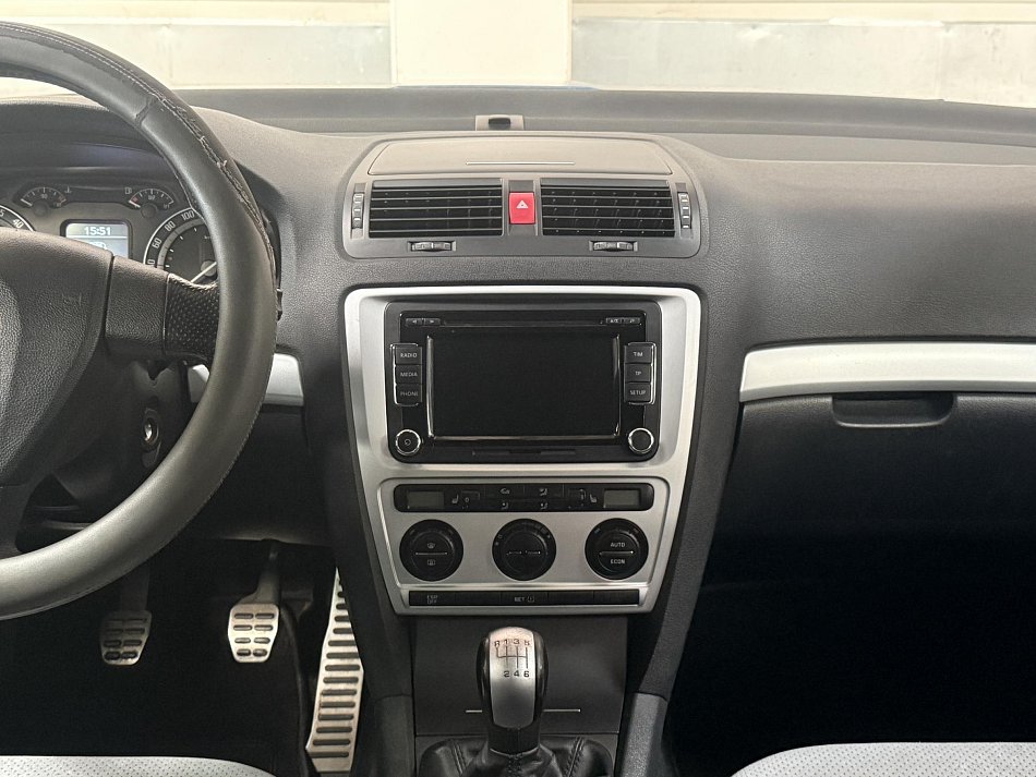 Škoda Octavia II 2.0 TDi RS