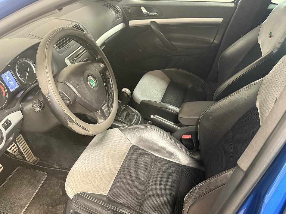 Škoda Octavia II 2.0 TDi RS