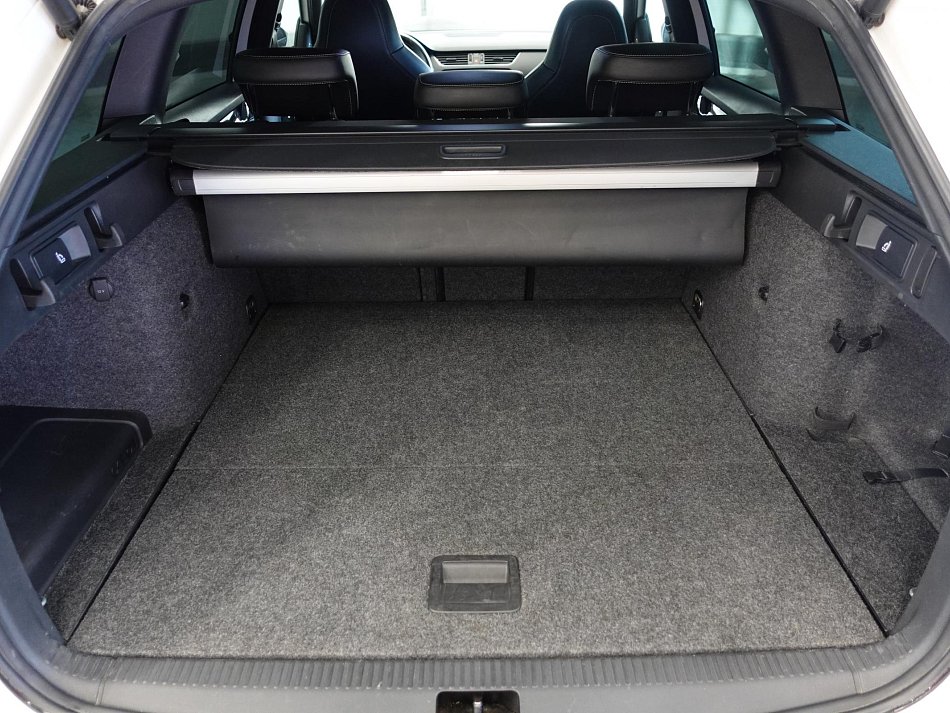 Škoda Octavia III 2.0TDi RS