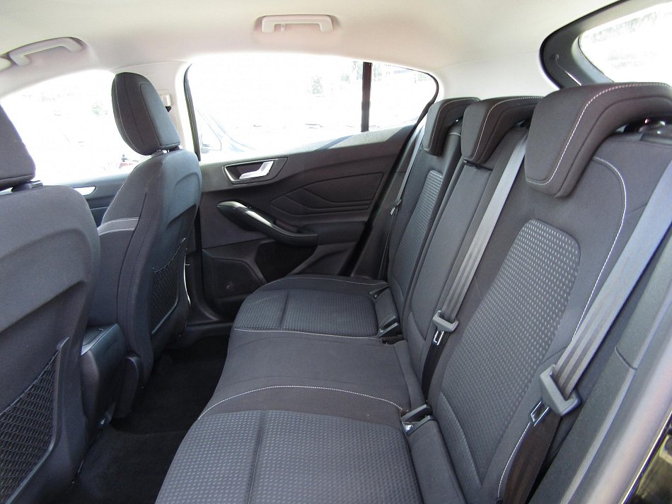 Ford Focus 1.0 EB 