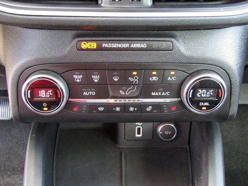 Ford Focus 1.0 EB 